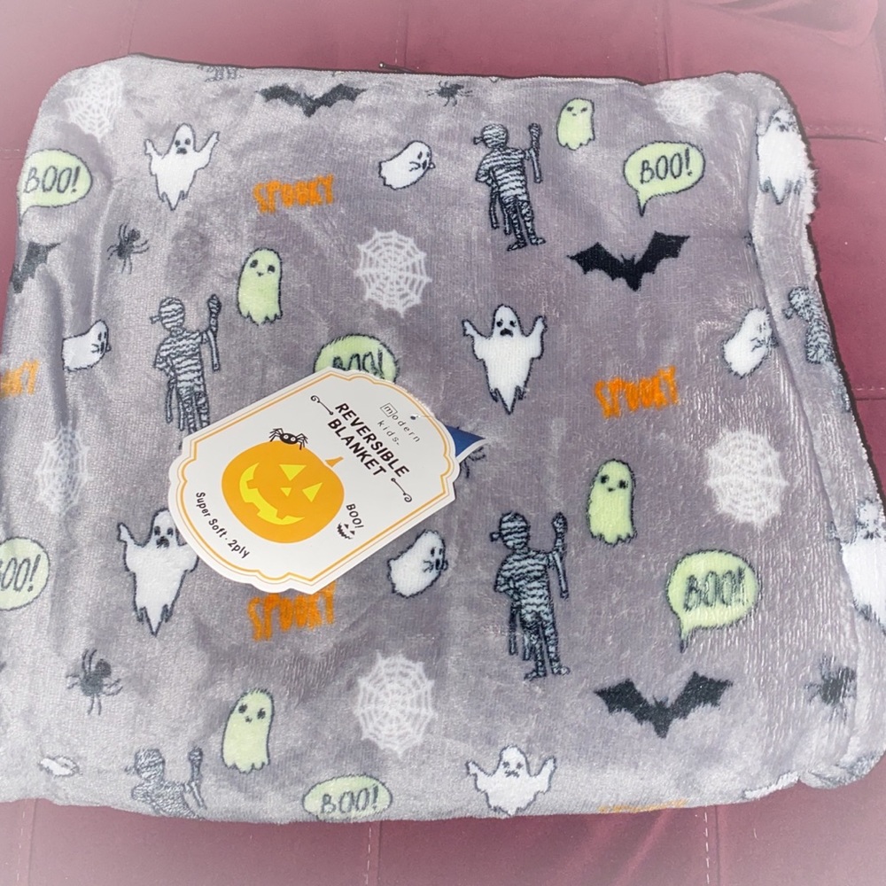 Halloween Reversable Blanket